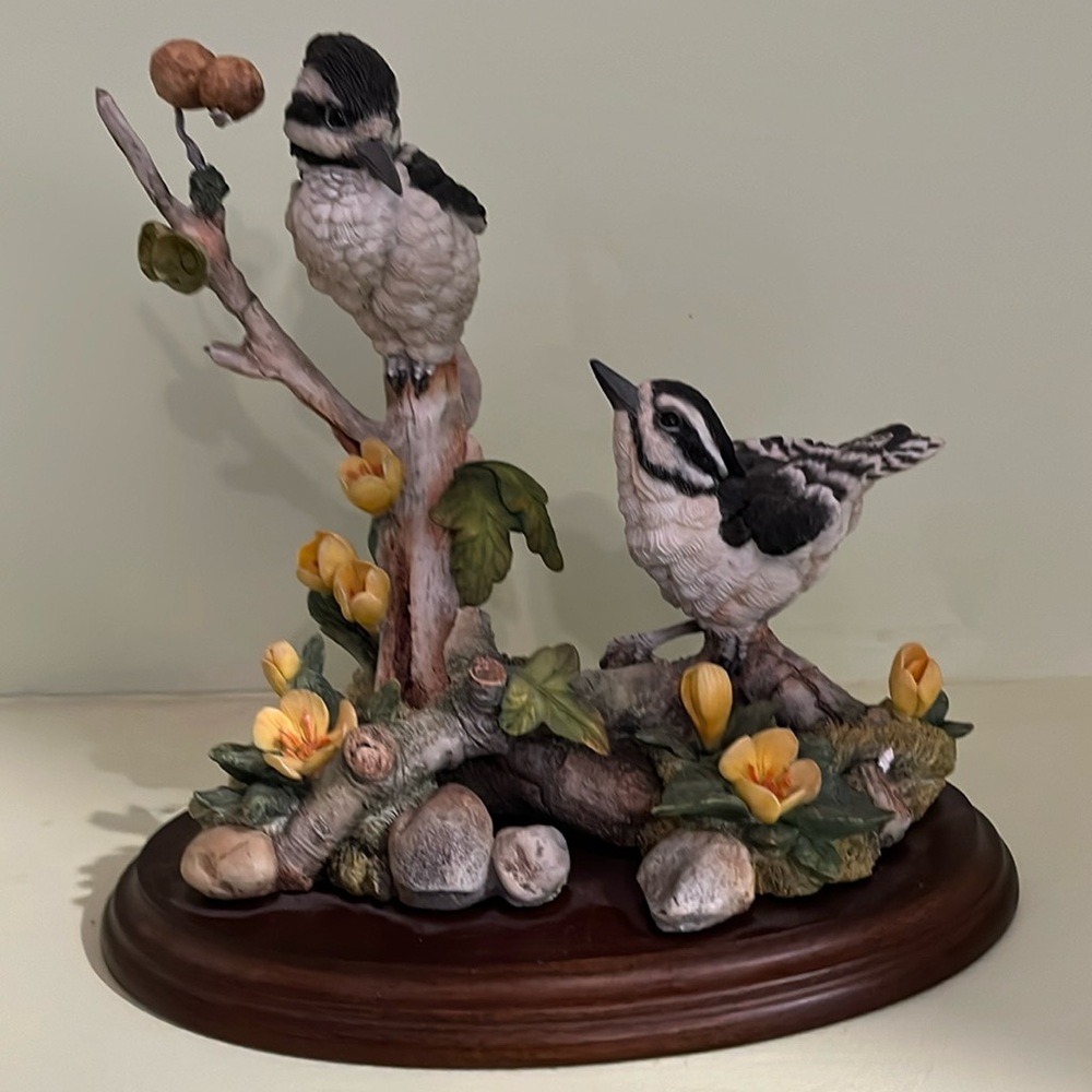 Baby birds on a tree
